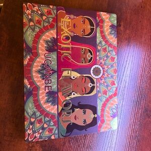 UCANBE Exotic Flavors Eyeshadow Palette